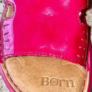 Born Slide Sandel Patent Pink